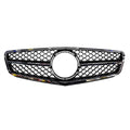 MERCEDES-BENZ C SERİSİ W204 KROM/SIYAH -C63 AMG- (KROM ÇERÇEVE) 2008-2014 UYUMLU ÖN PANJUR