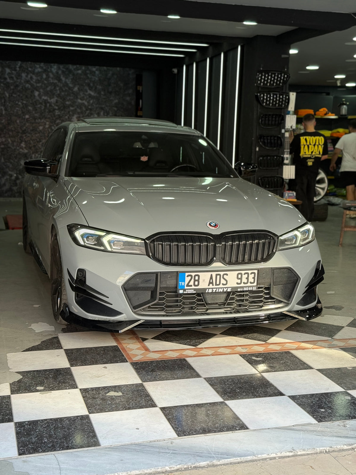 BMW G20 LCI 320i Dış Görünüm Paketi
