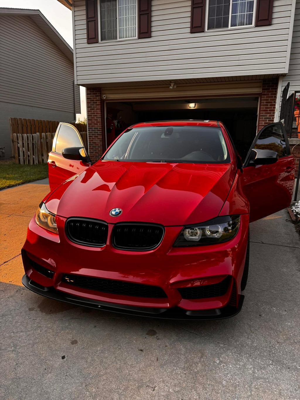BMW E90 2008-2011 M4 Style komple ön tampon seti ürün detayı