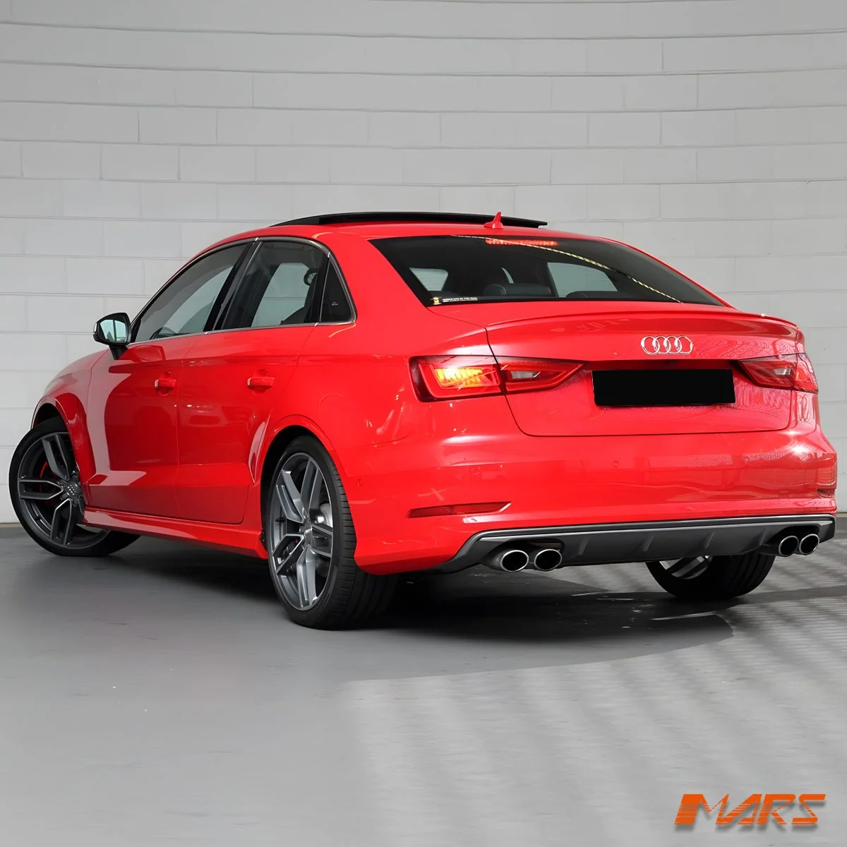 Audi A3 8V 2013-2016 Sedan Cabrio S3 Style çift taraflı egzoz görünümlü difüzör - HY TUNING