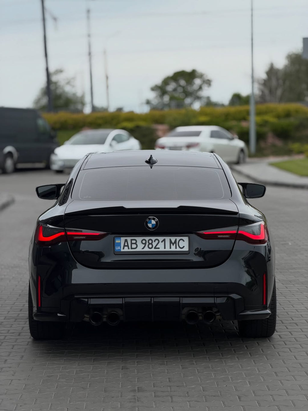 BMW 4 Serisi G22 G23 G82 M4 Parlak Siyah Egzoz Ucu