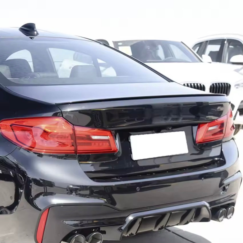 G30 M5 SPOILER PARLAK SİYAH