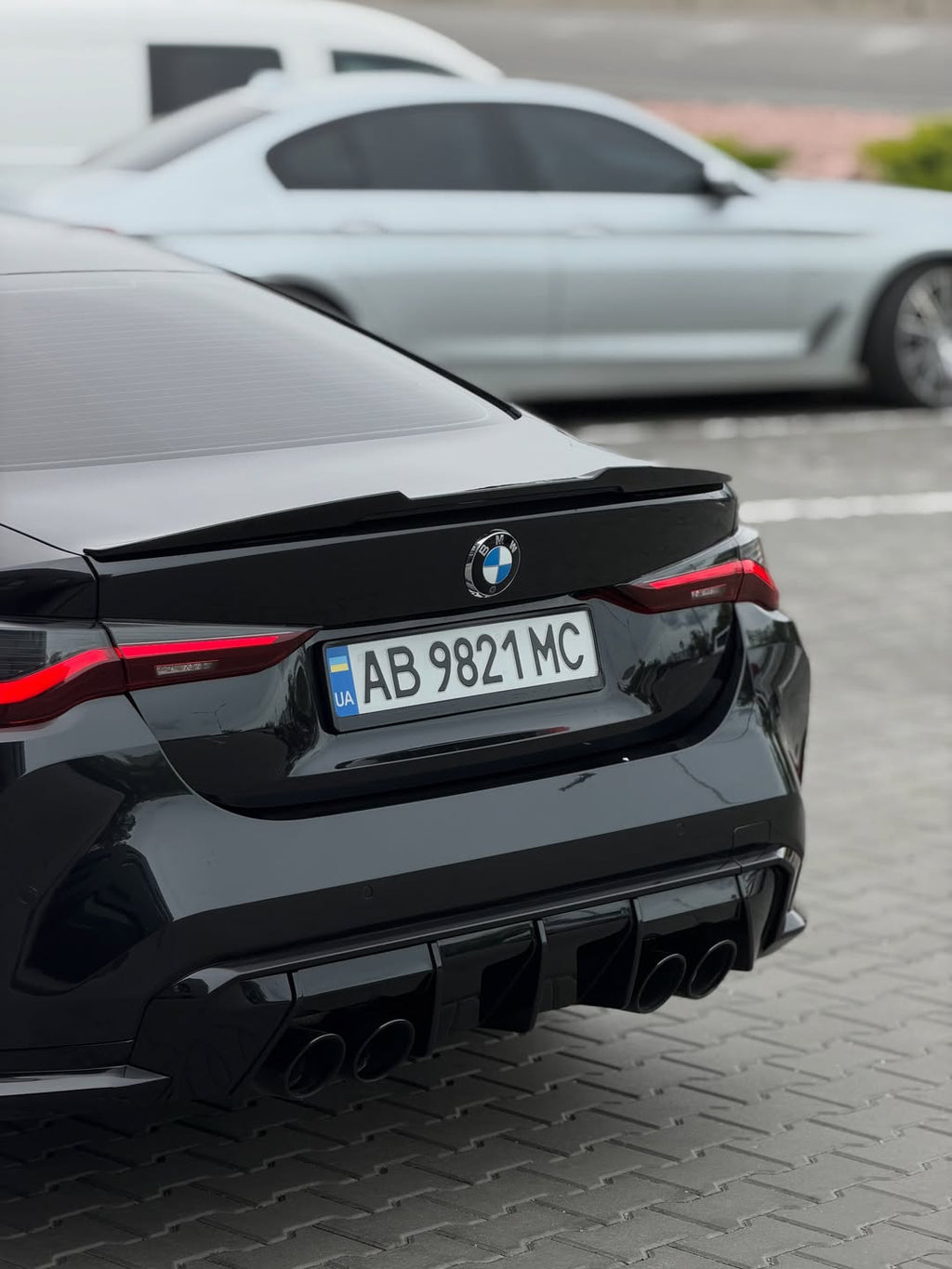 BMW 4 Serisi G22 G23 G82 M4 Parlak Siyah Egzoz Ucu