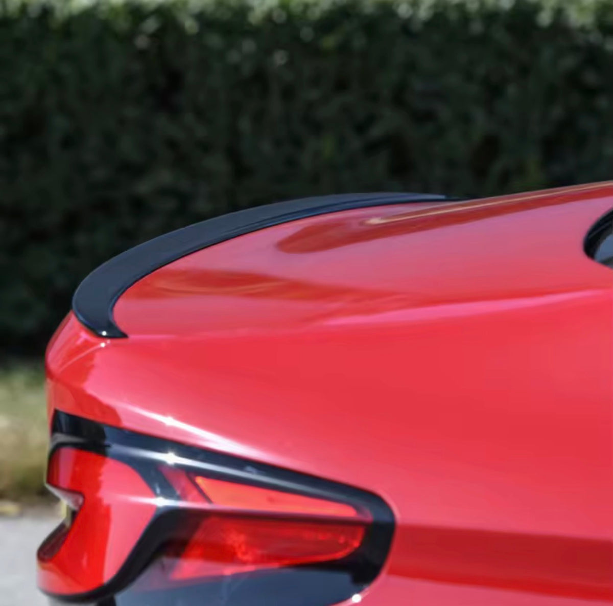 G30 M5 SPOILER PARLAK SİYAH