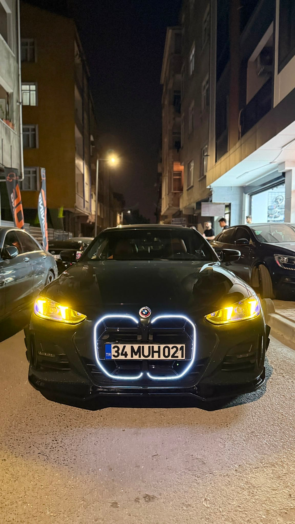 BMW G23 Cabrio 2020+ M4 CSL Style LED ışıklı ön panjur