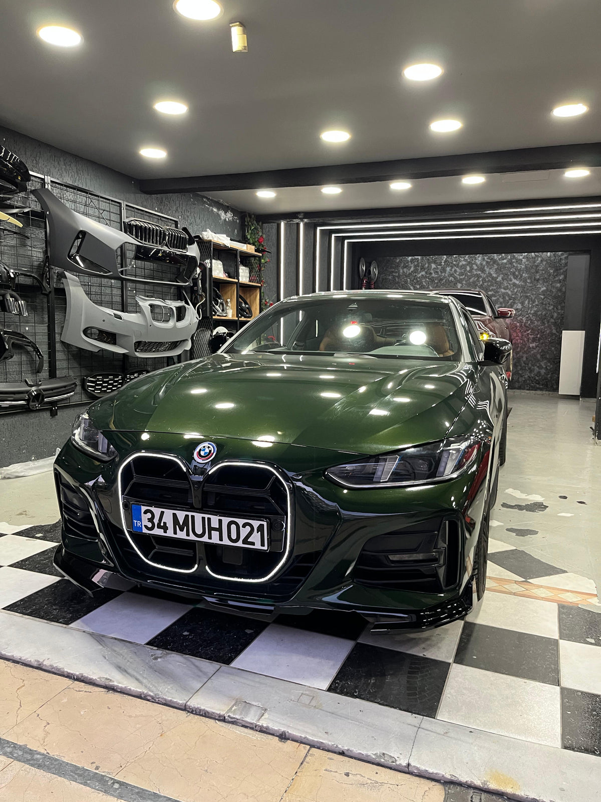BMW 420i G22 G23 M4 CSL LED ışıklı parlak siyah panjur