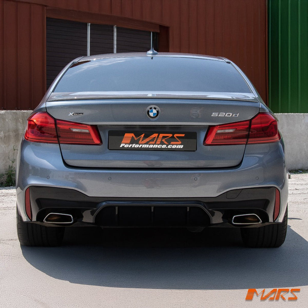 BMW G30 M5 F90 Style arka tampon seti ürün görseli 3