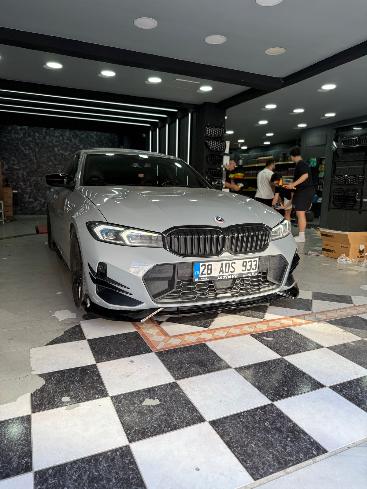 BMW G20 LCI 320i Dış Görünüm Paketi