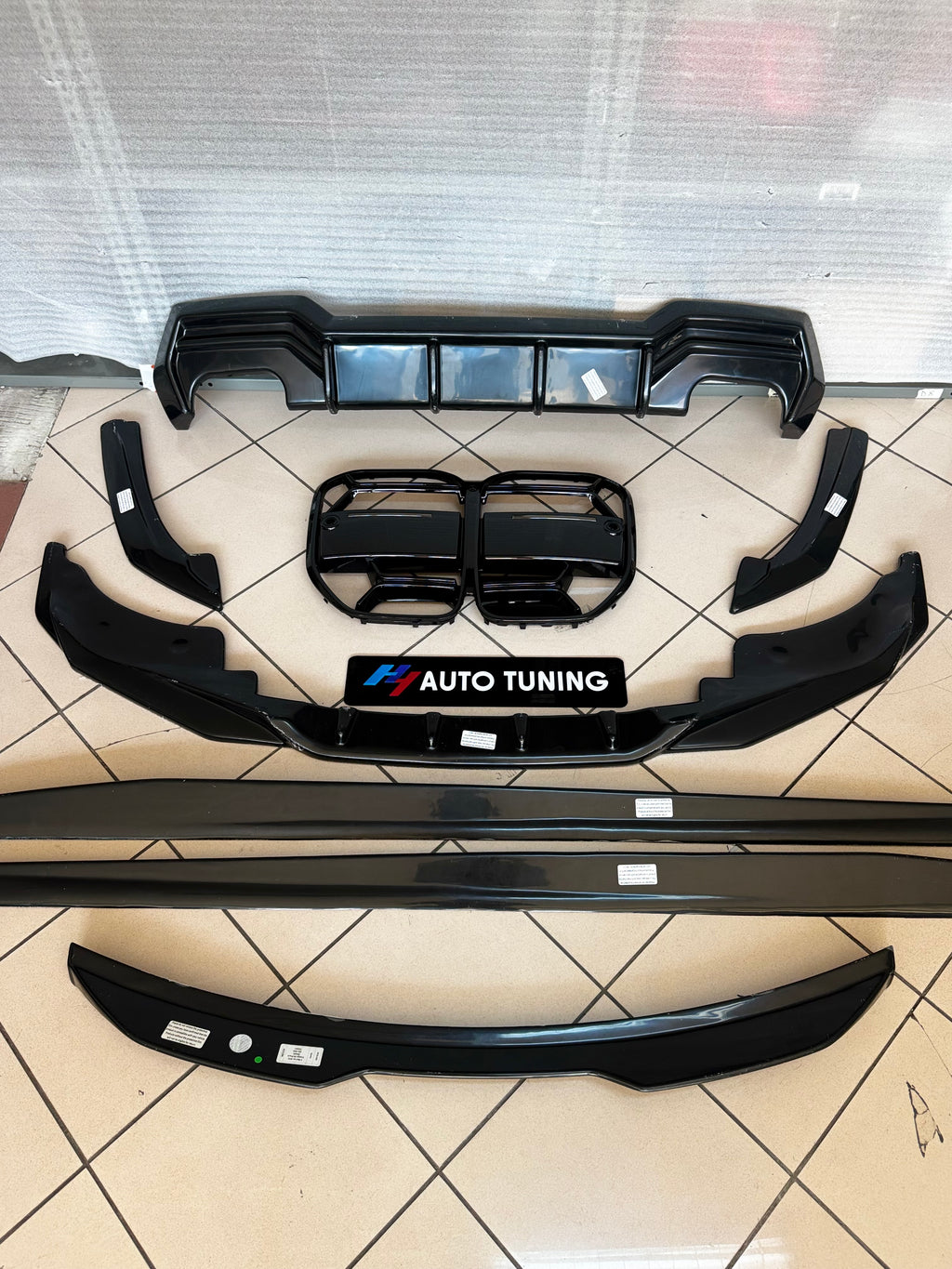 BMW G22 Coupe G23 Cabrio 2020+ parlak siyah Aero Body Kit M4 CSL panjurlu