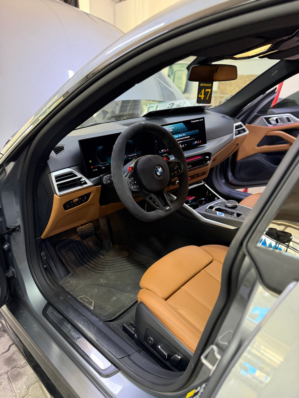 BMW F40 F44 G20 G22 G23 G26 G29 i4 Uyumlu G82 CS Style Alkantara Direksiyon Simidi ve Airbag