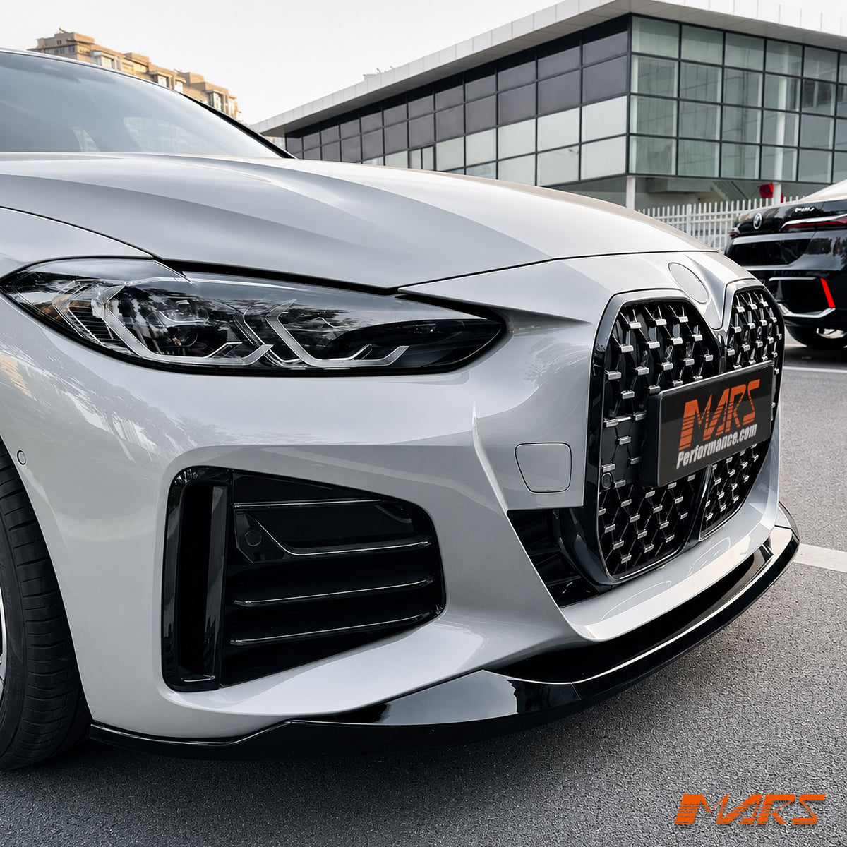 BMW G22 G23 Piano Black M Performance Style ön splitter