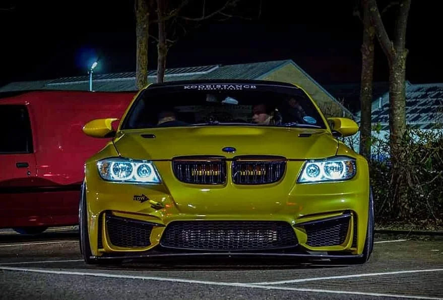 BMW E90 2005-2008 M4 Style ön tampon seti ön görünüm