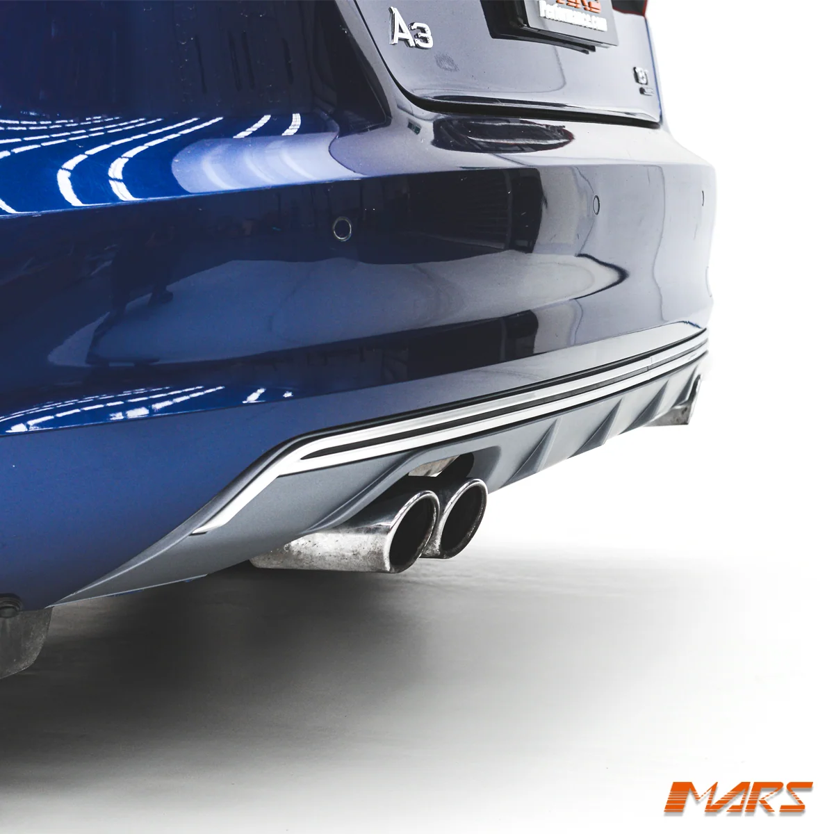 Audi A3 8V 2013-2016 Hatchback gri arka difüzör alt bölüm detayları - HY TUNING