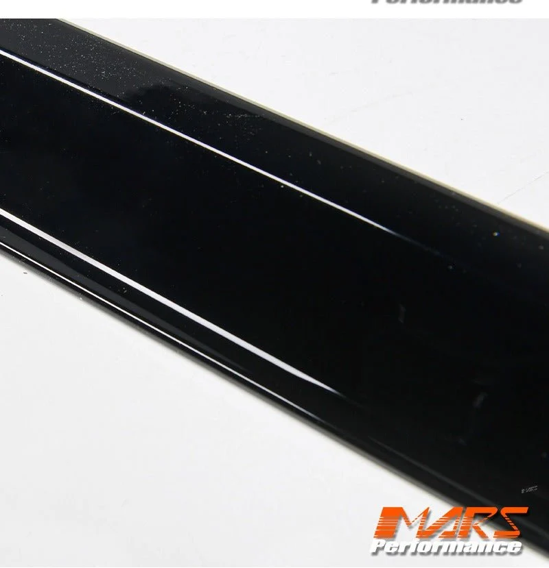 BMW G22 G23 G26 Parlak Siyah Marşpiyel Bıçağı