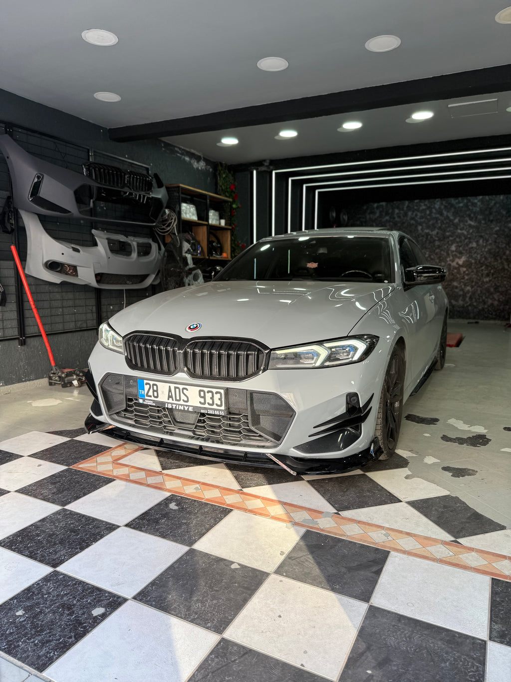 BMW G20 LCI 320i Dış Görünüm Paketi