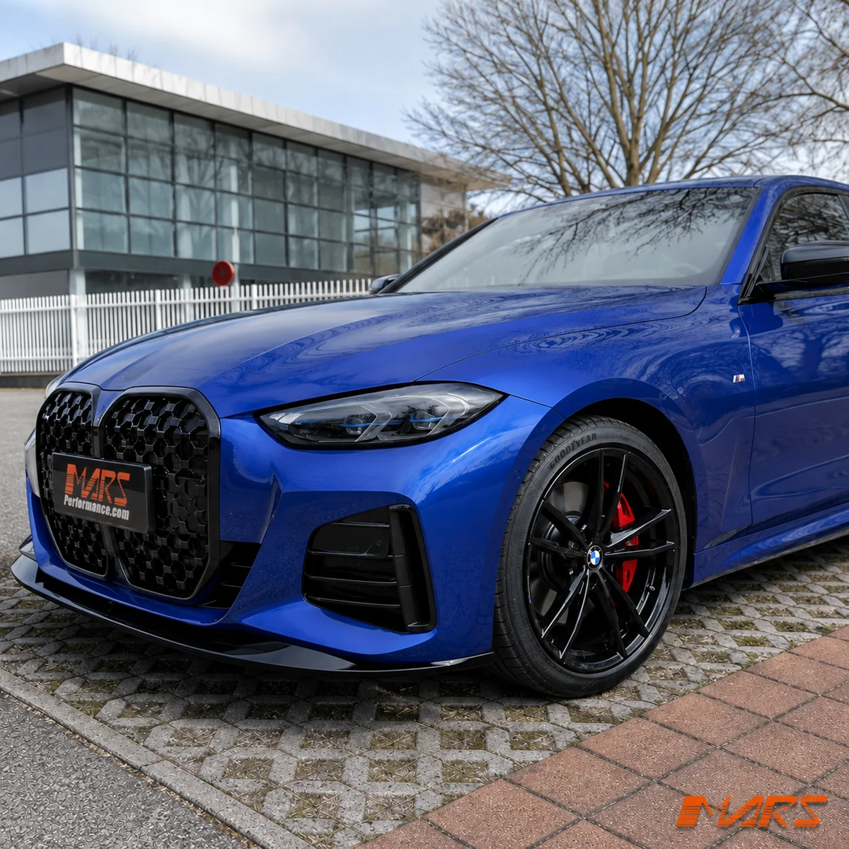 BMW G23 Cabrio M Sport M Performance Style parlak siyah ön lip
