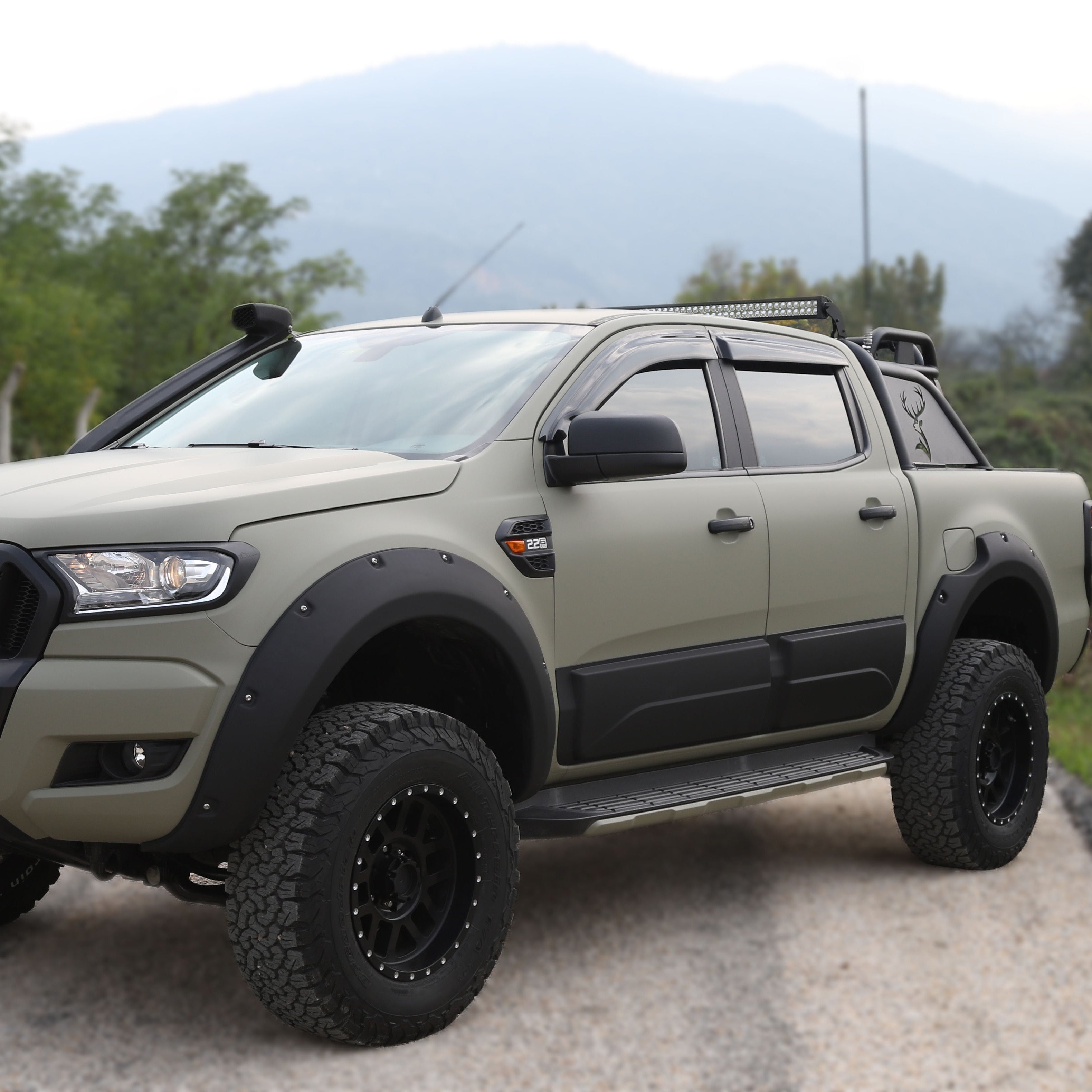 Gövde Kaplama Seti Uyumlu FORD Ranger T6-T7-T8 2012-2022