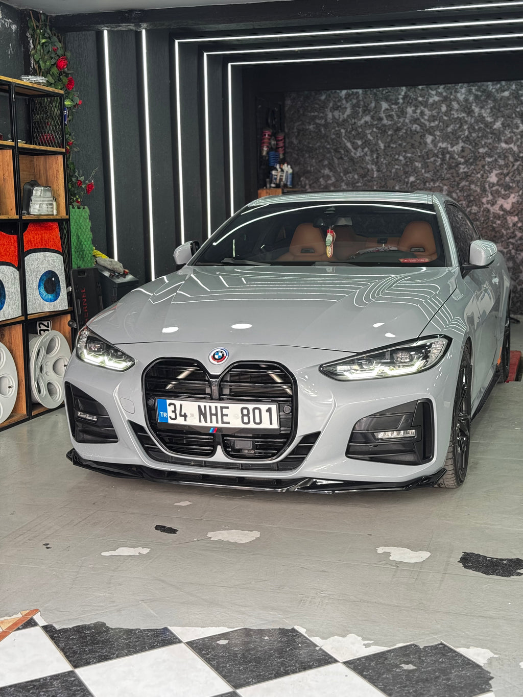 BMW G26 Gran Coupe M Sport Ön Tampon Eki parlak siyah
