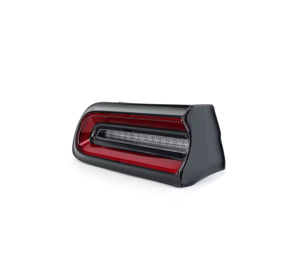 Dodge Challenger 2015 Sonrası Uyumlu Sol Arka Stop Lambası