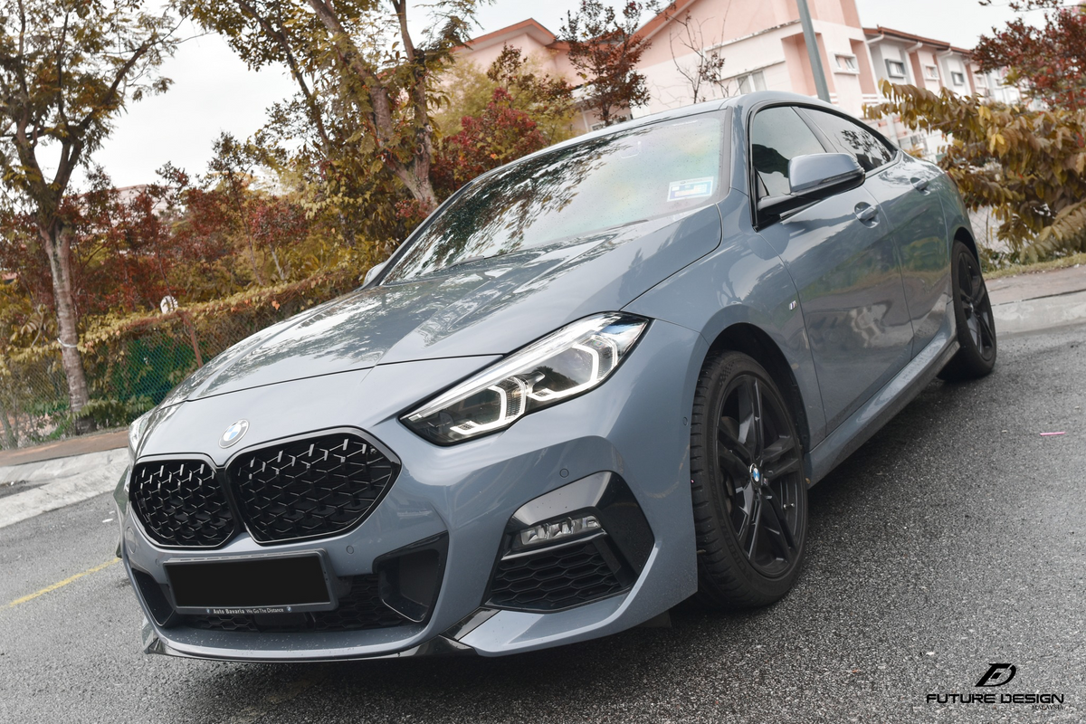 BMW 2 Serisi F44 2020+ parlak siyah Diamond böbrek panjur