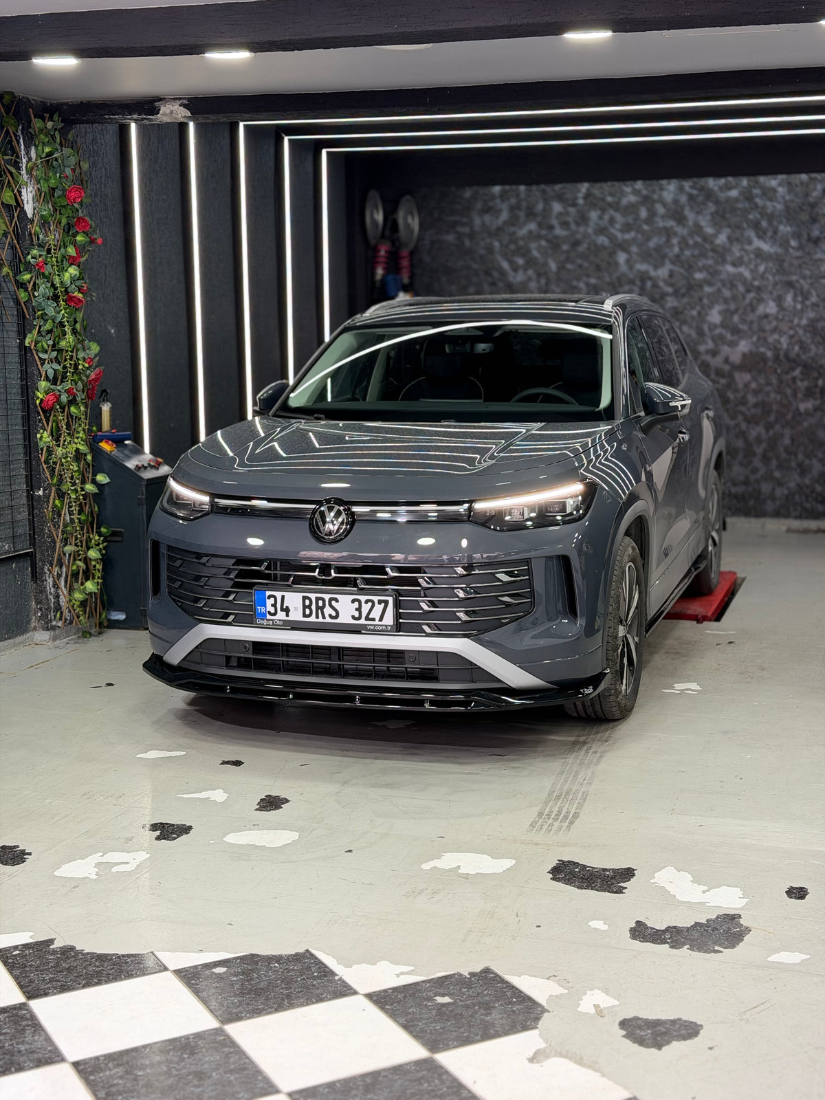 Volkswagen Tayron 2025 ve sonrası tavan spoyleri roof spoiler - HY TUNING görsel 7