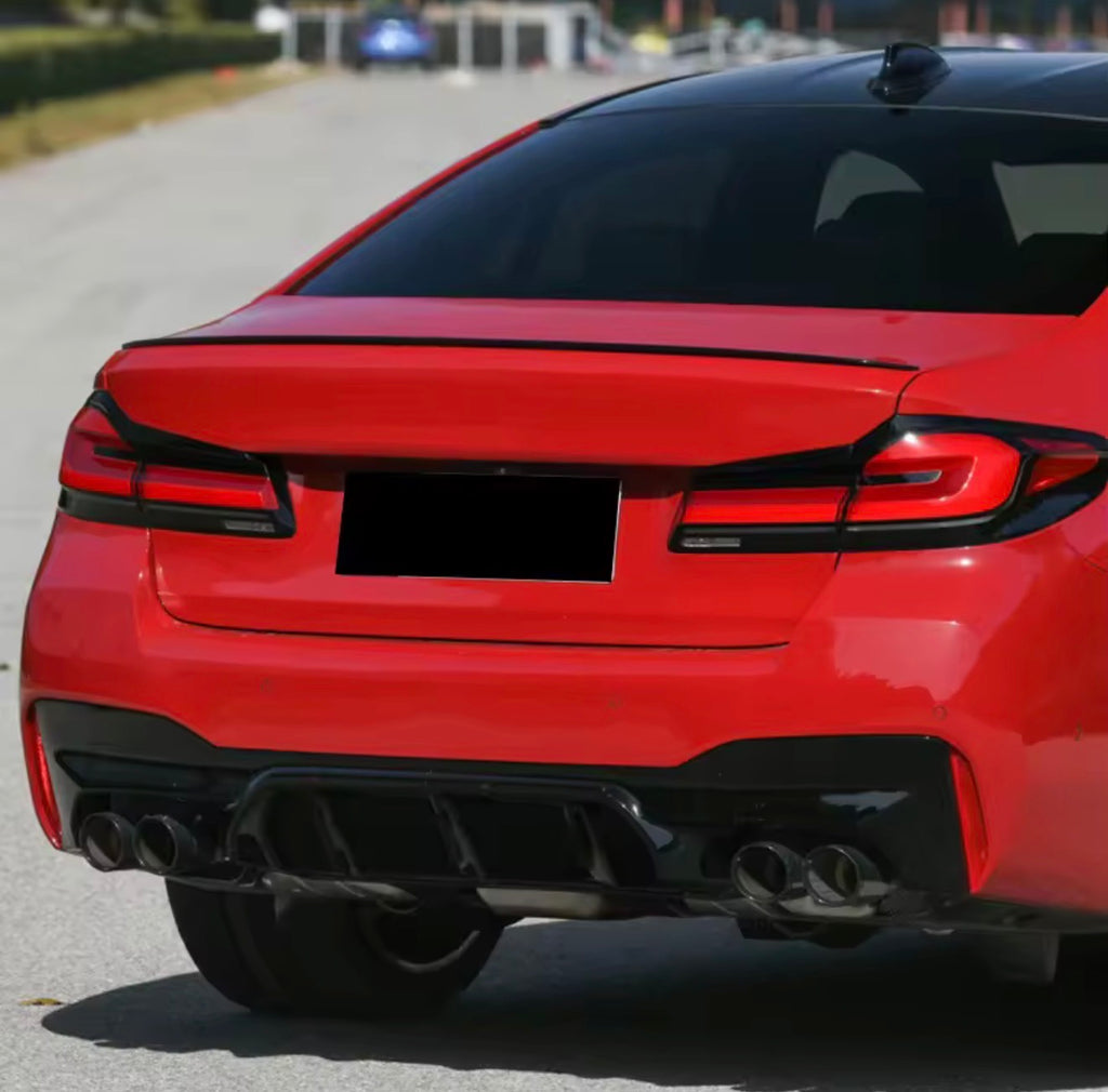 G30 M5 SPOILER PARLAK SİYAH