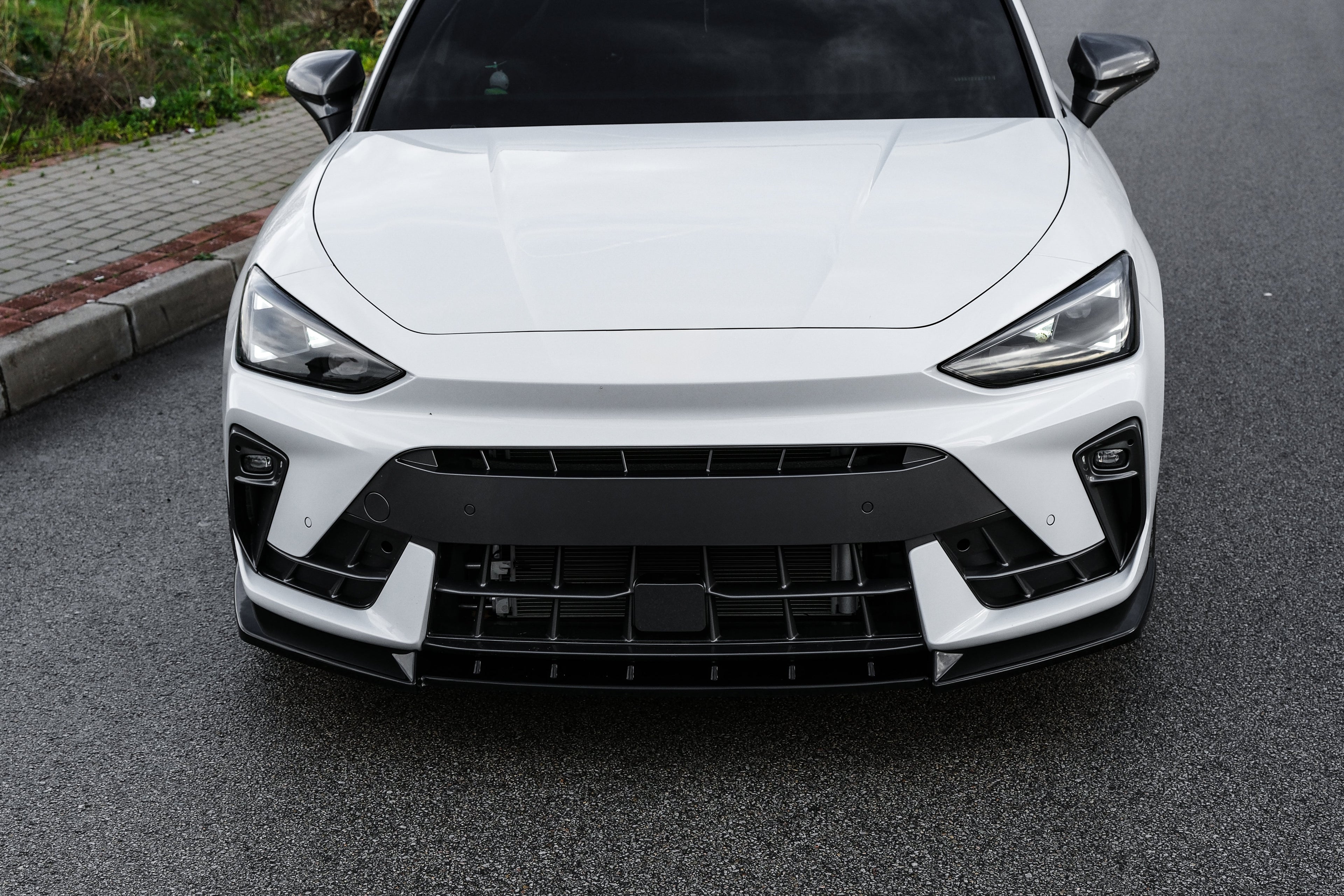 Gövde Kiti Uyumlu CUPRA Leon MK1 Makyajlı Kasa 2024+