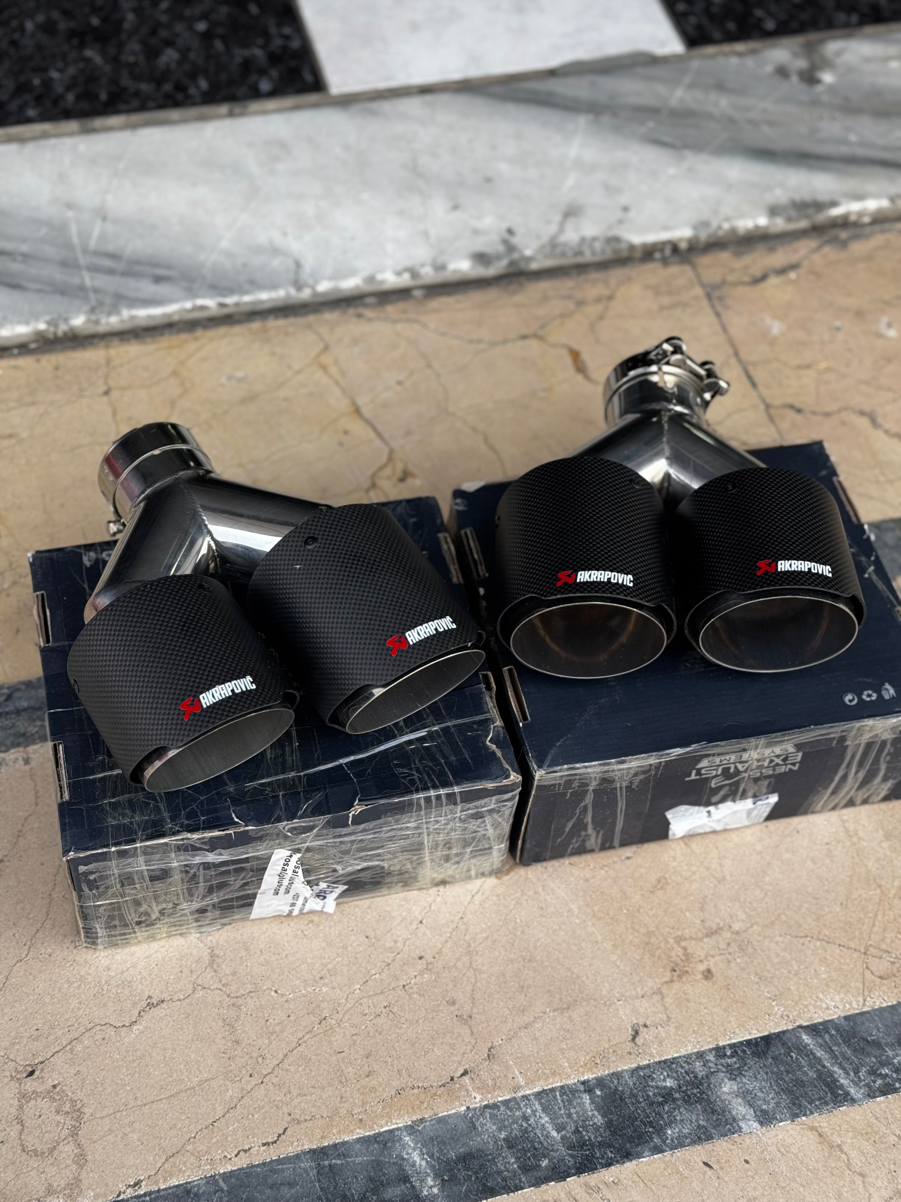 BMW G20 G22 G23 G26 G30 Akrapovic Karbon Egzoz Ucu Seti