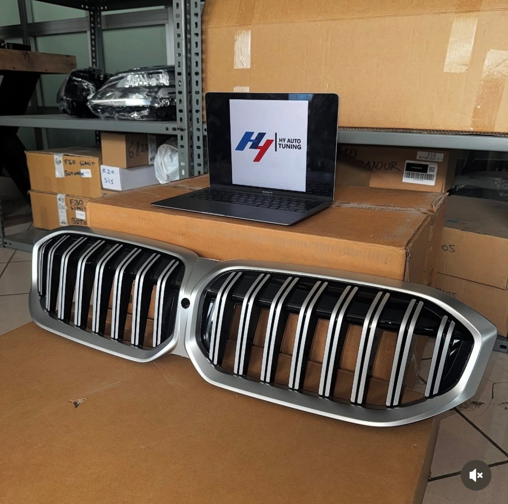 BMW 3 Serisi G20 LCI Facelift M Sport 2022+ 50. Yıl Krom Panjur
