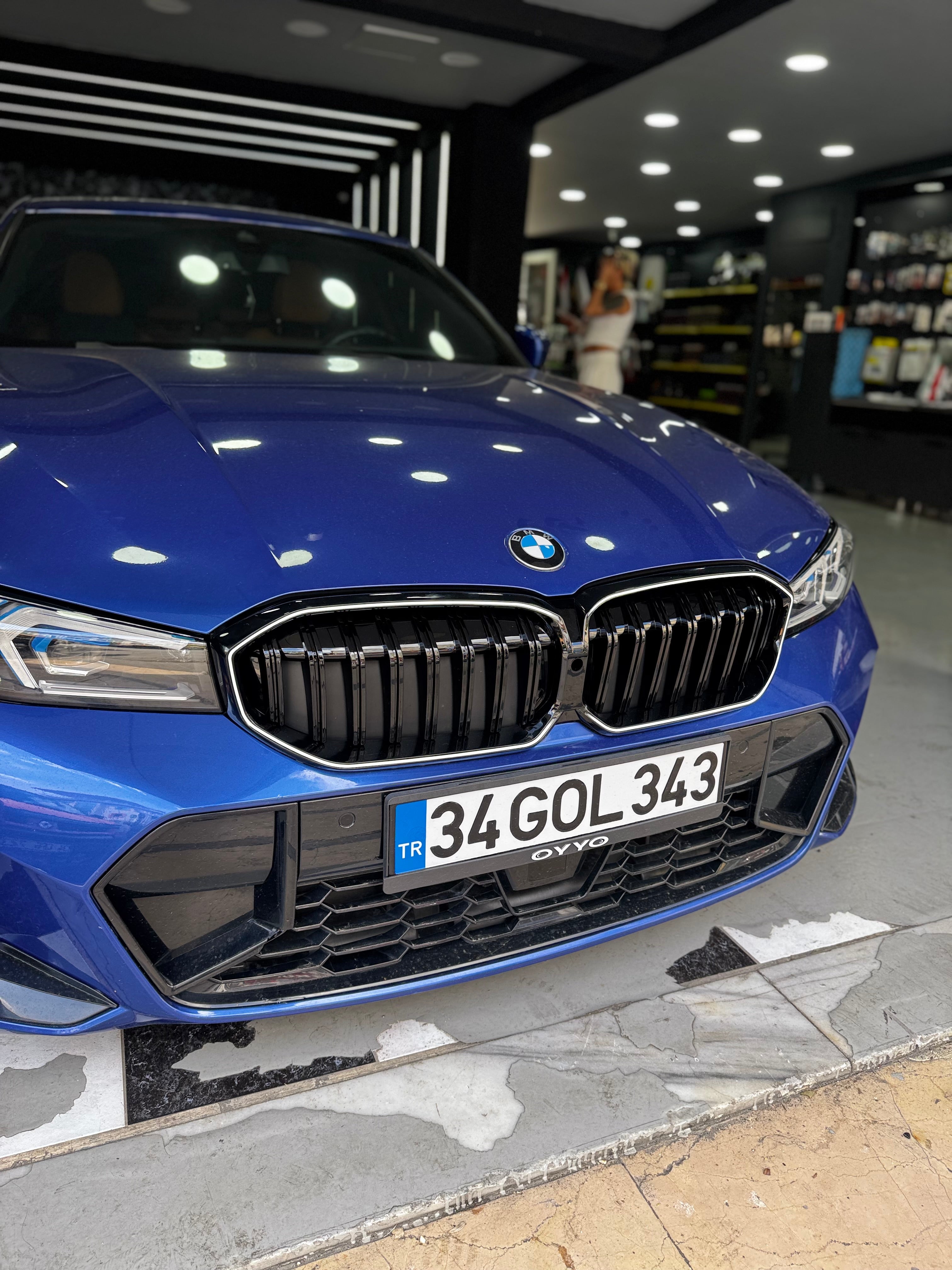BMW 3 SERİSİ G20 LCI 2022+ SHADOW LINE PIANO BLACK LEDLİ PANJUR