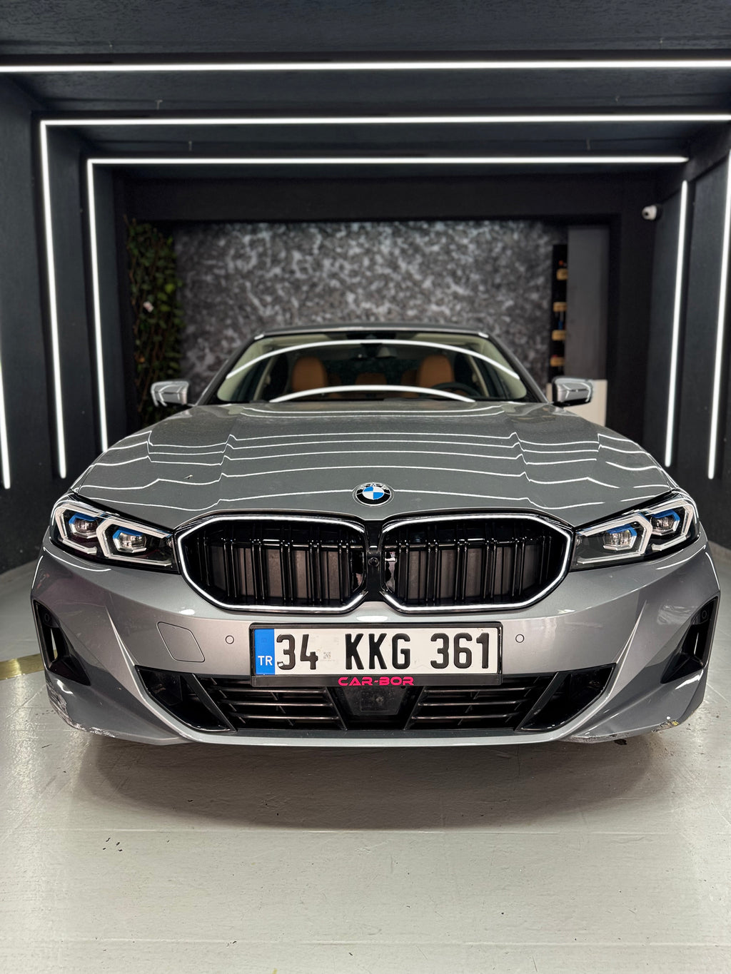 BMW 3 SERİSİ G20 LCI 2022+ ÇİFT ÇITA LEDLİ PANJUR PIANO BLACK