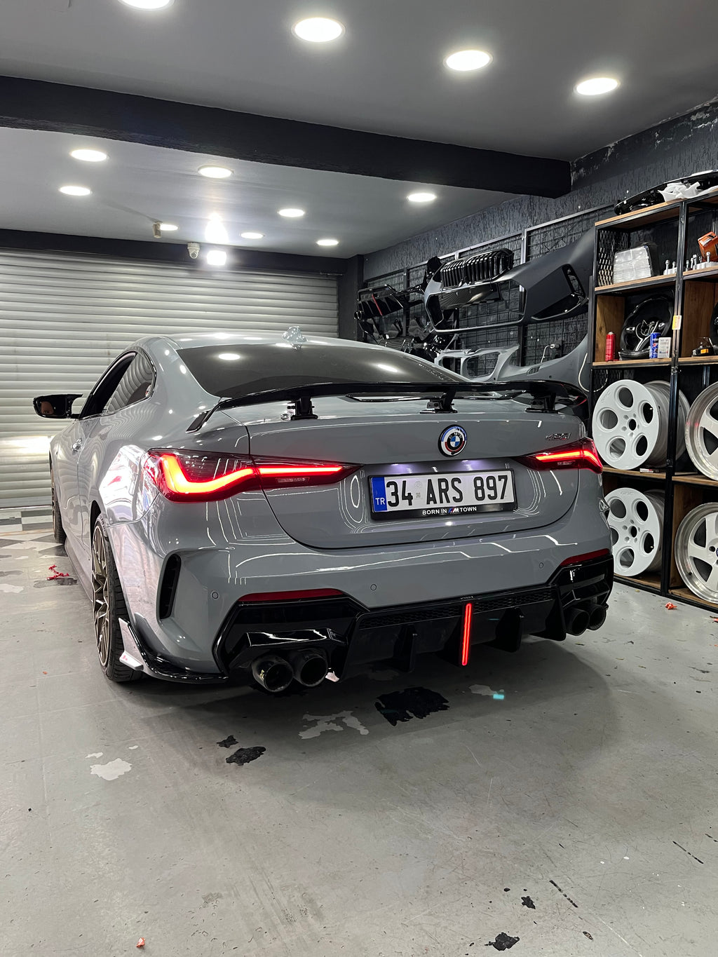 BMW 4 Serisi G22 G23 2020+ Uyumlu VTEN F1 Style LEDli Çakar Animasyonlu Reflektörlü Difüzör