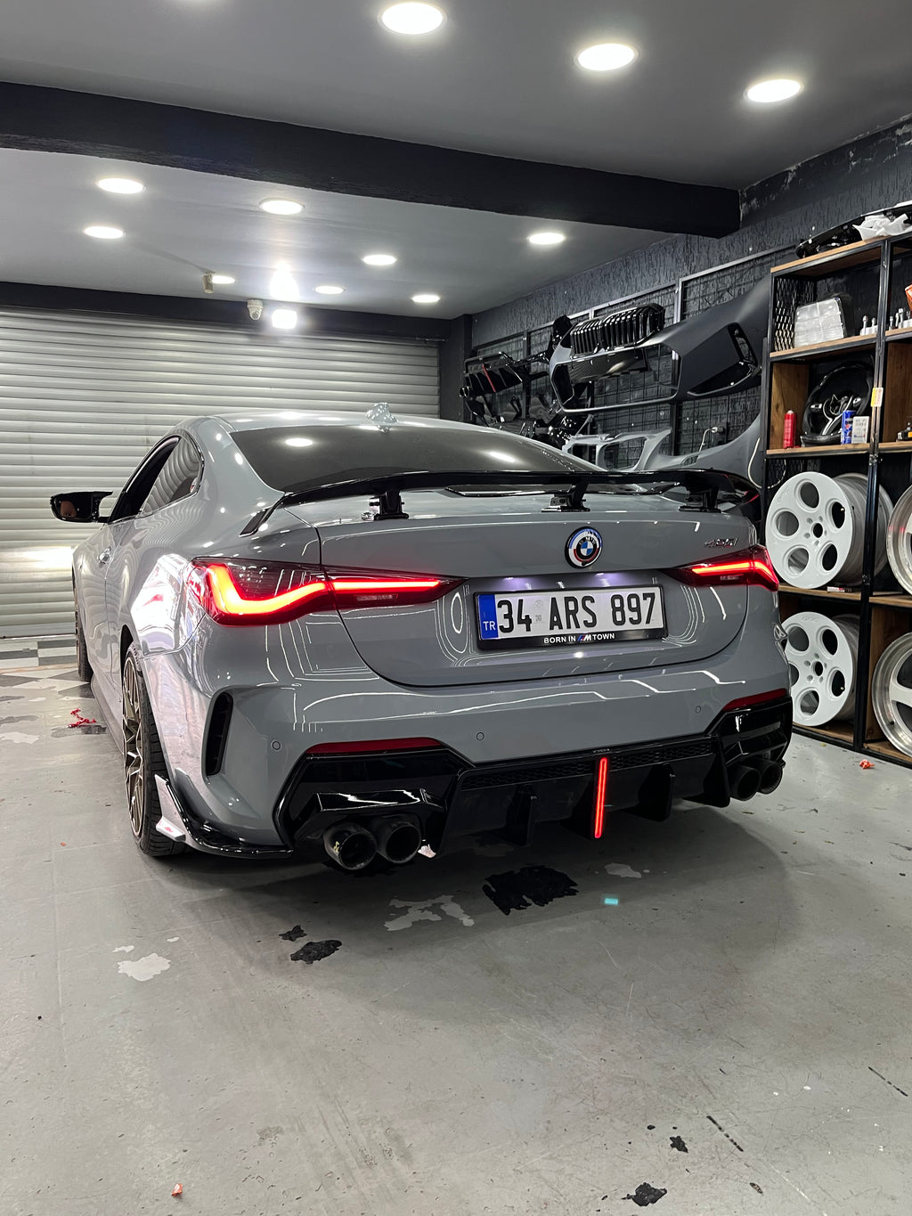 BMW 4 Serisi G22 G23 2020+ Uyumlu VTEN F1 Style LEDli Çakar Animasyonlu Reflektörlü Difüzör