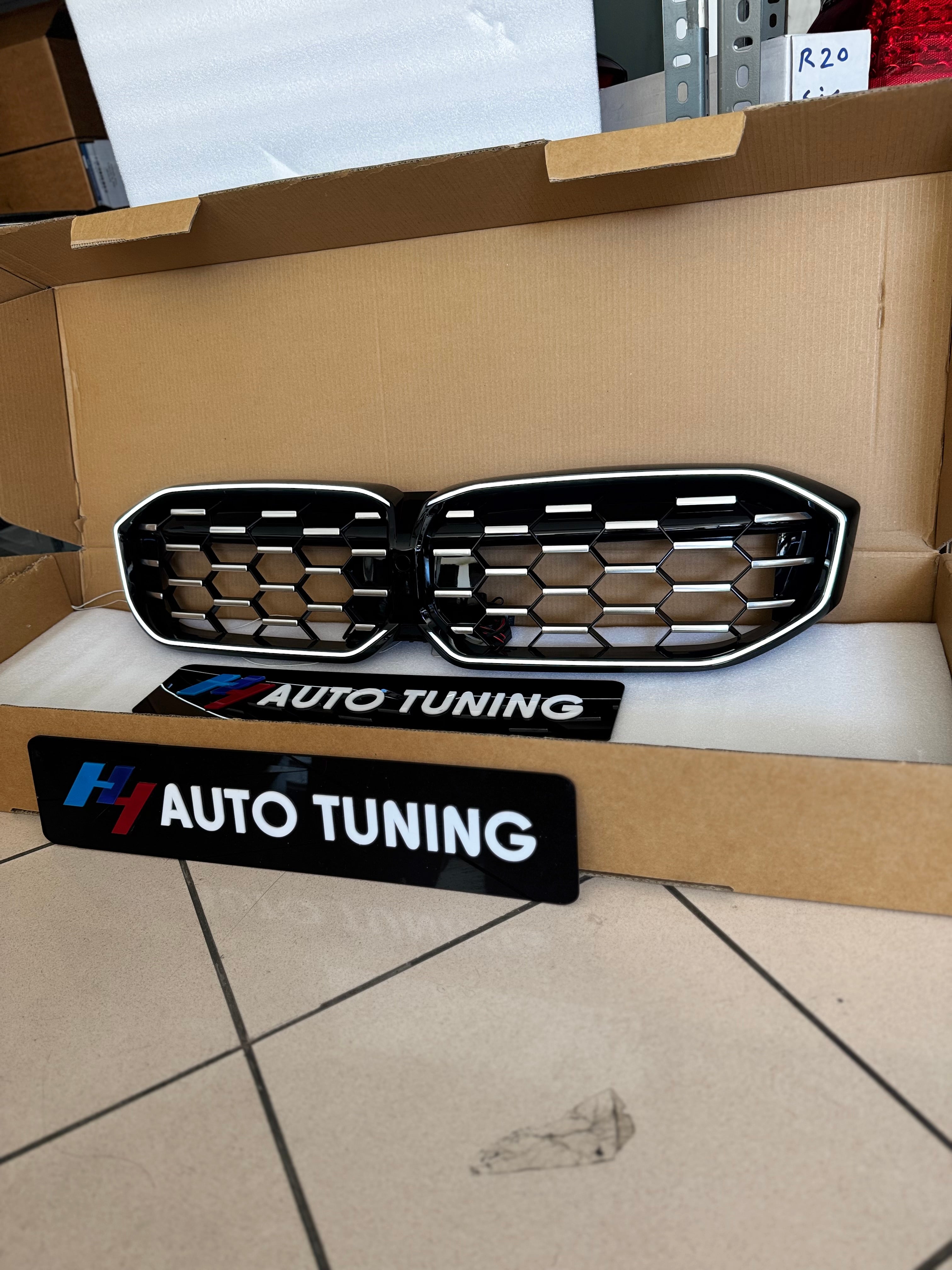 BMW 3 SERİSİ G20 LCI 2022+ M340i STYLE LEDLİ PANJUR PIANO BLACK