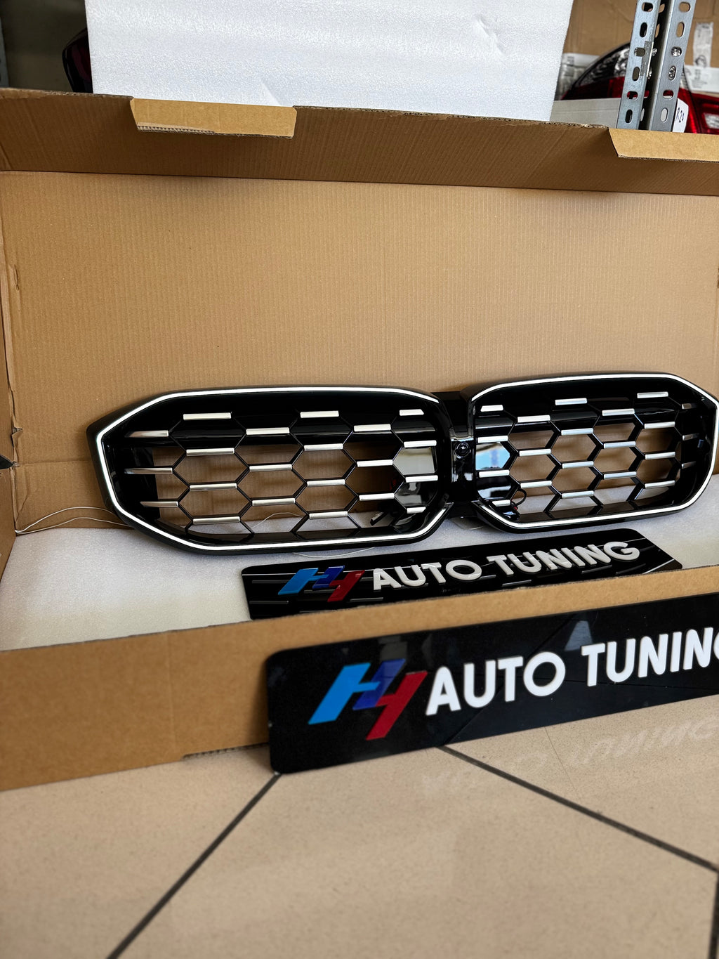 BMW 3 SERİSİ G20 LCI 2022+ M340i STYLE LEDLİ PANJUR PIANO BLACK