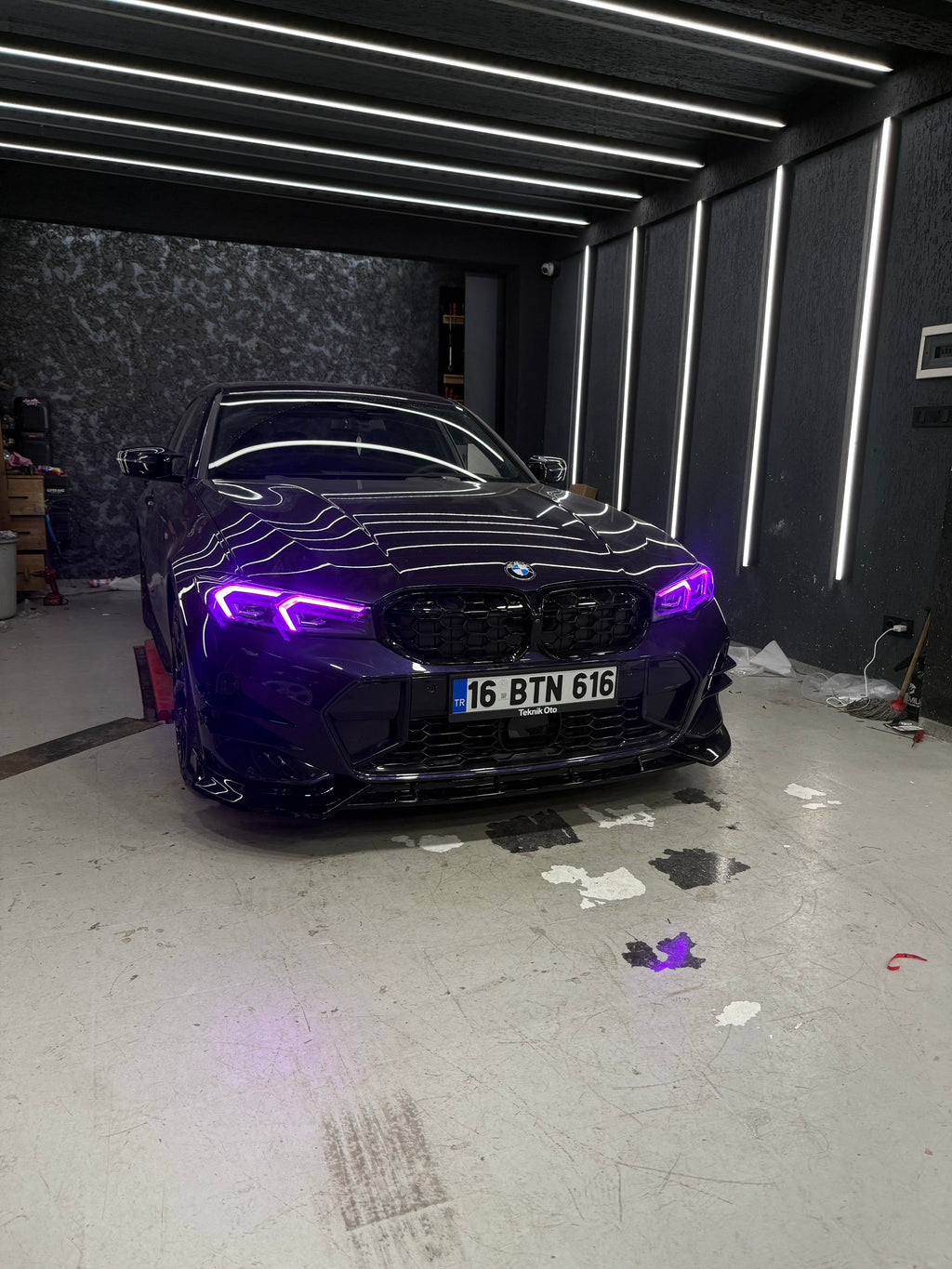 BMW 3 Serisi G20 LCI 2022+ Parlak Siyah Ön Tampon Bıçakları