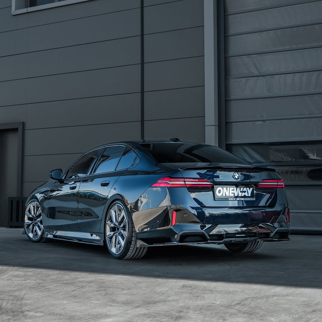 BMW G60 i5 2023+ M Sport Body Kit parça detayları