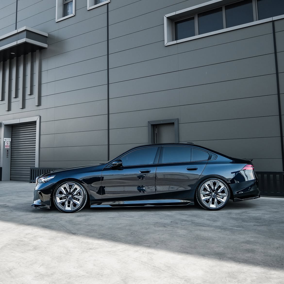 BMW 5 Serisi G60 M Sport Body Kit detay görünümü