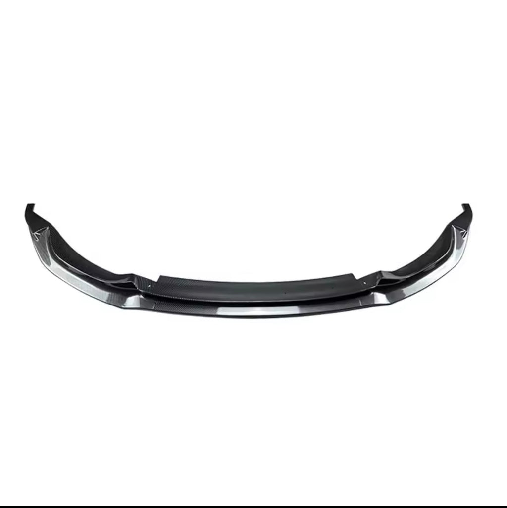 BMW M3 F80 ve M4 F82 F83 uyumlu karbon görünümlü ön tampon eki