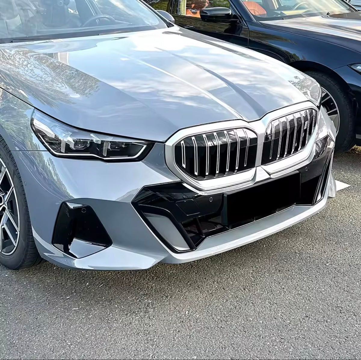 BMW G60 ve i5 2024+ ince tasarım parlak siyah ön tampon bıçakları - ürün görseli 2