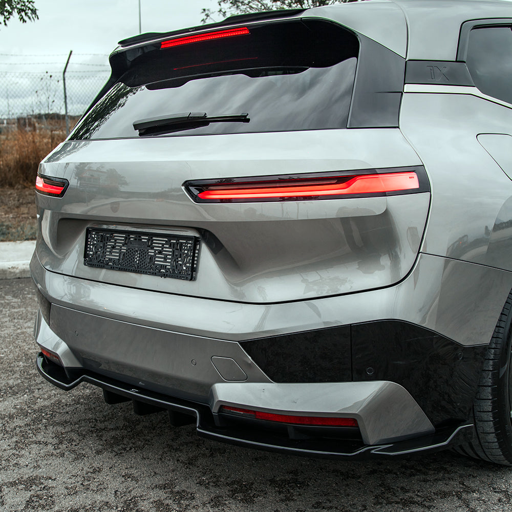 Gövde Kiti Uyumlu BMW iX M-Pack i20 2021+