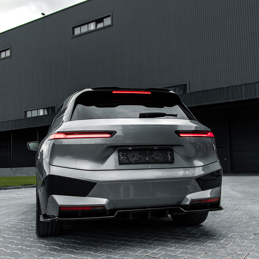 Gövde Kiti Uyumlu BMW iX M-Pack i20 2021+