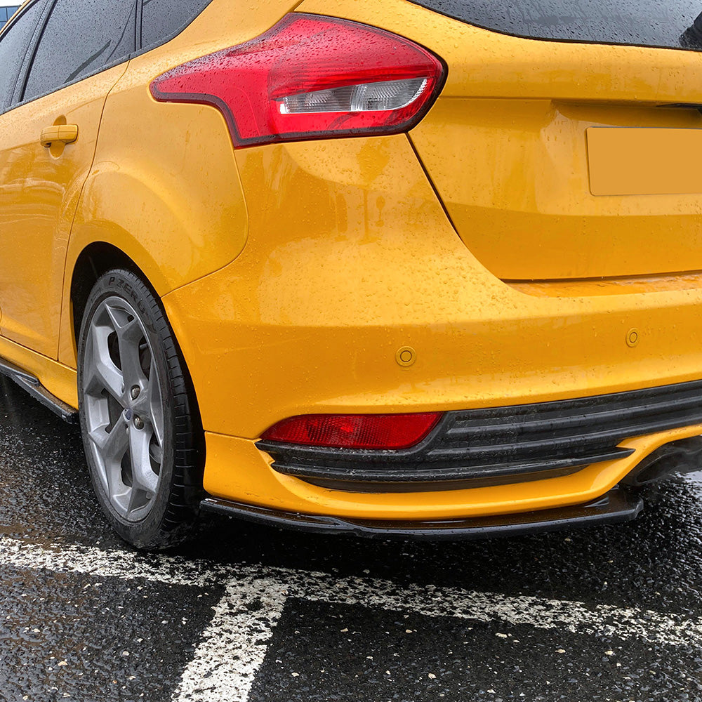 Gövde Kiti Uyumlu FORD Focus ST MK3 2015-2018