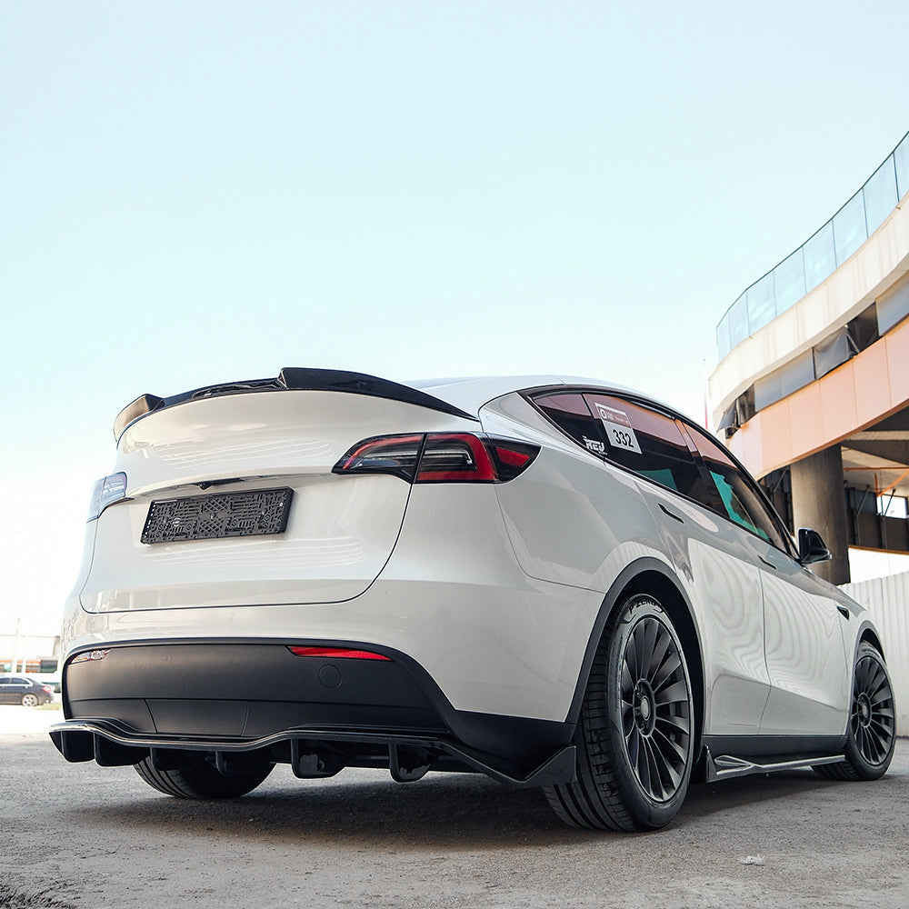 Rear Center Splitter Uyumlu TESLA Model Y 2020-2025