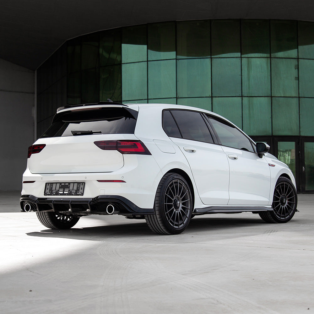 Arka Difüzör Uyumlu VW VOLKSWAGEN Golf MK8 GTI / R-Line 2020+