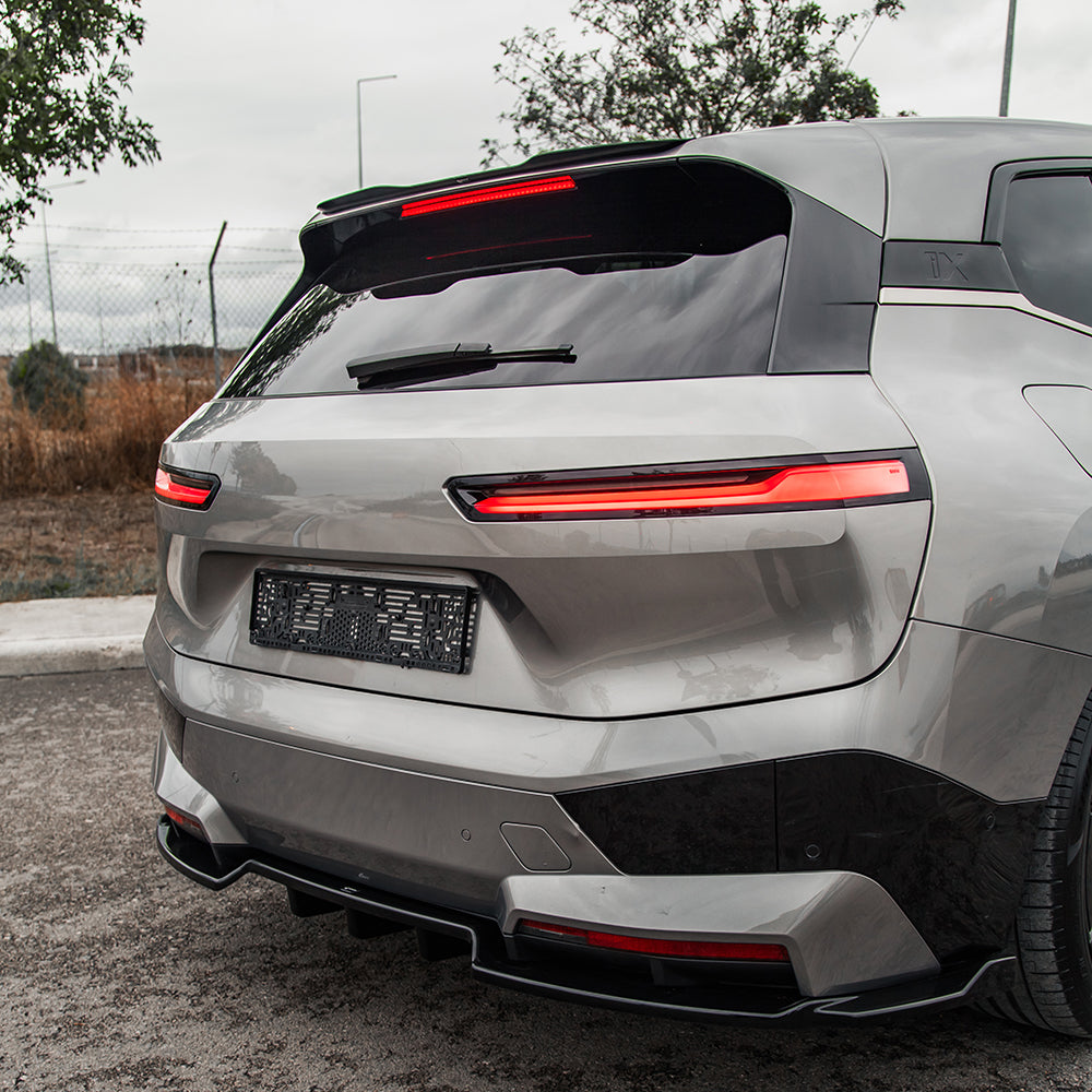 Gövde Kiti Uyumlu BMW iX M-Pack i20 2021+
