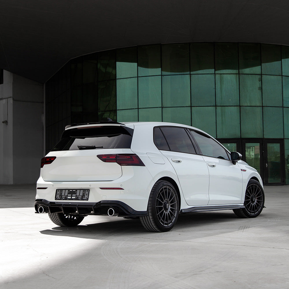 Gövde Kiti Uyumlu VW VOLKSWAGEN Golf MK8 GTI / GTE / R-Line 2020-2024