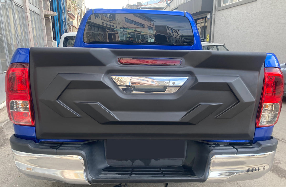 Bagaj Kapağı Kaplaması Uyumlu TOYOTA Hilux 8Th Generation 2015-2020