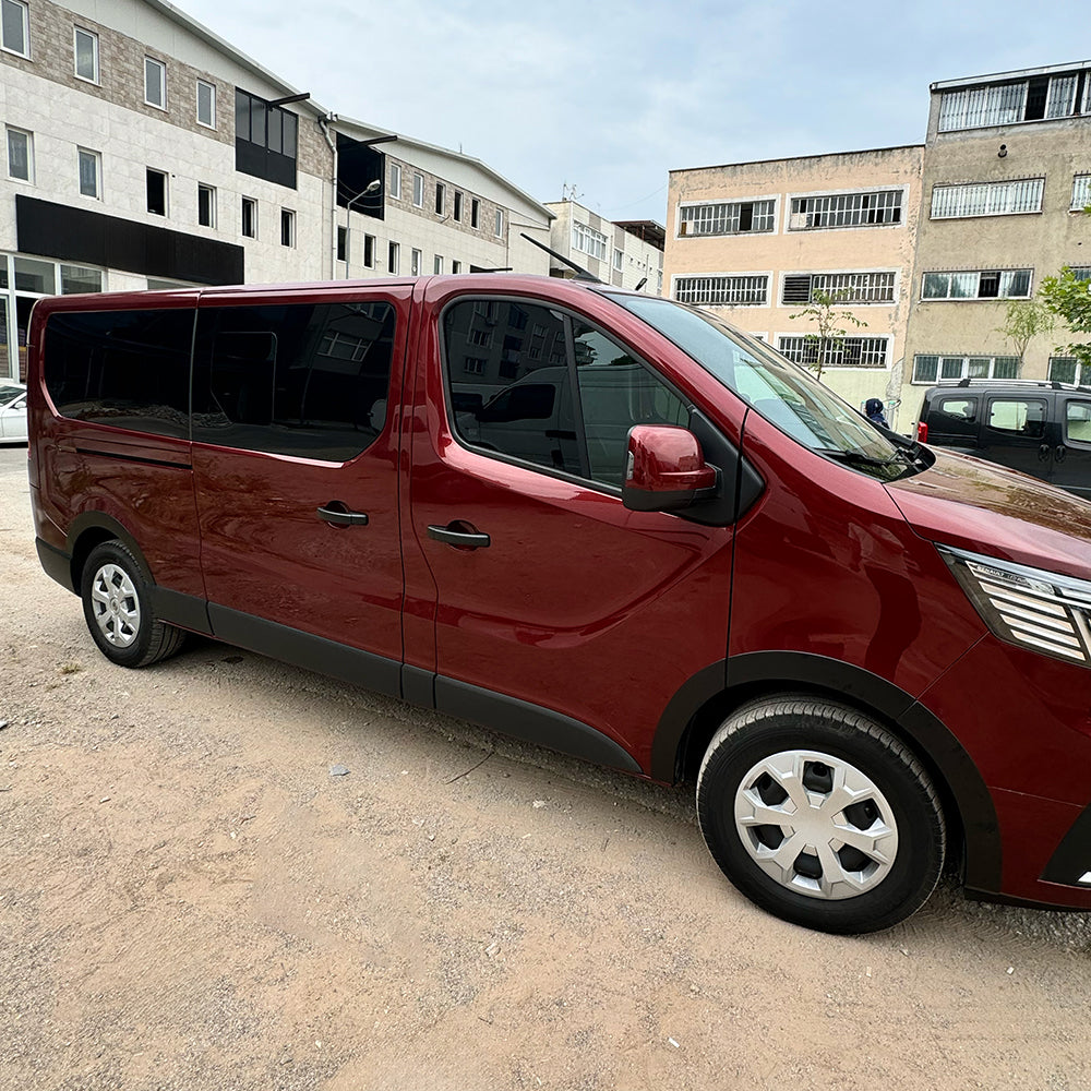 Wheel Arch Trims Uyumlu RENAULT Trafic 2022+