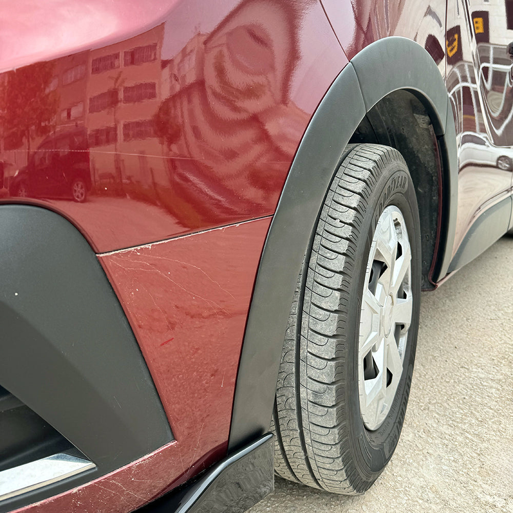 Wheel Arch Trims Uyumlu RENAULT Trafic 2022+